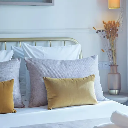 The Gatsby Suite-3
